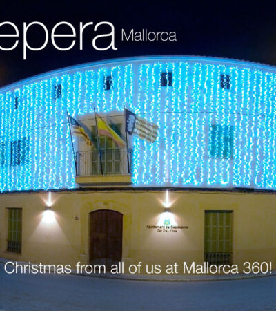 Relax with the Christmas lights & the song Holiday Cheer in Capdepera, Mallorca in 360º VR 5K